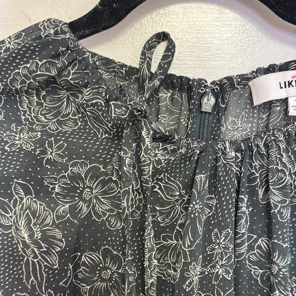 Likely size 4 Floral Ruffle Dress - Picture 8 of 11